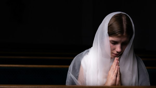 Mantylka mantilla veiling