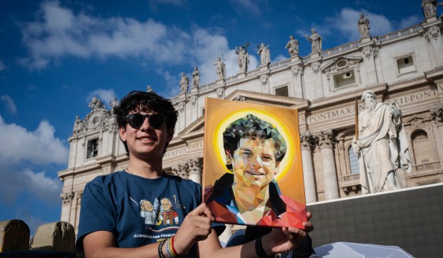 Corner Hero Image - „To oni naprawiają sieć”. Papież i biskup Włodarczyk do młodych: Jesteście apostołami!