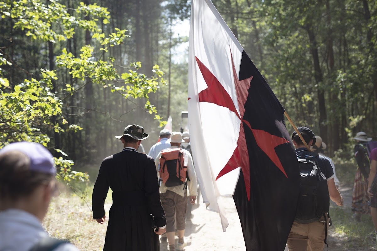 {"rendered":"Pielgrzymka Tradycji \u0141aci\u0144skiej [GALERIA ZDJ\u0118\u0106]"}