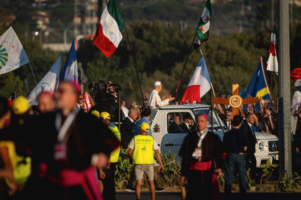pope-leo-xiv-youths-jubilee-tor-vergata