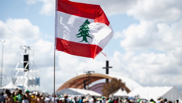Corner Item Image - Pielgrzymka Leona XIV: pełne żaru oczekiwanie Libańczyków, narodu, który „kocha Boga”