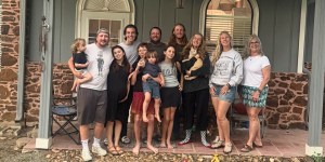 Mama pięciorga dzieci: „Moje nastolatki dostaną smartfon, gdy spełnią te pięć warunków”