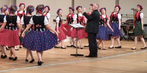 Od 40 lat tarnowski chór „Puellae Orantes” podbija świat muzyką i pięknem. „Śpiew to wspaniała forma modlitwy”