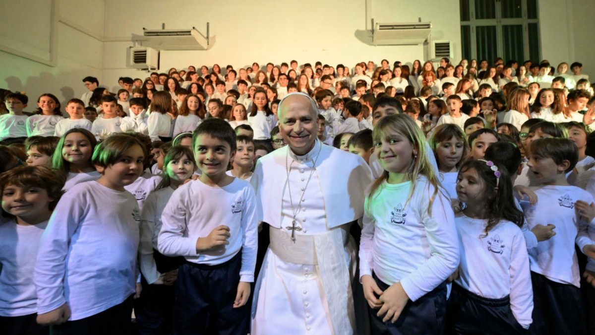 2025.12.16-Visita-al-Pontificio-Istituto-Paolo-VI-di-Castel-Gandolfo-1.jpeg