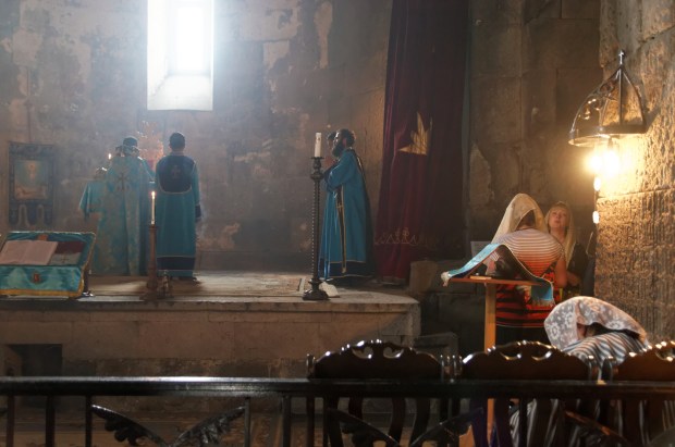 Liturgia w rycie ormiańskim w monastyrze Tatev