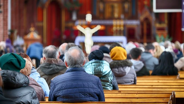 Corner Item Image - Czy sekularyzacja wyhamowała także w Polsce?