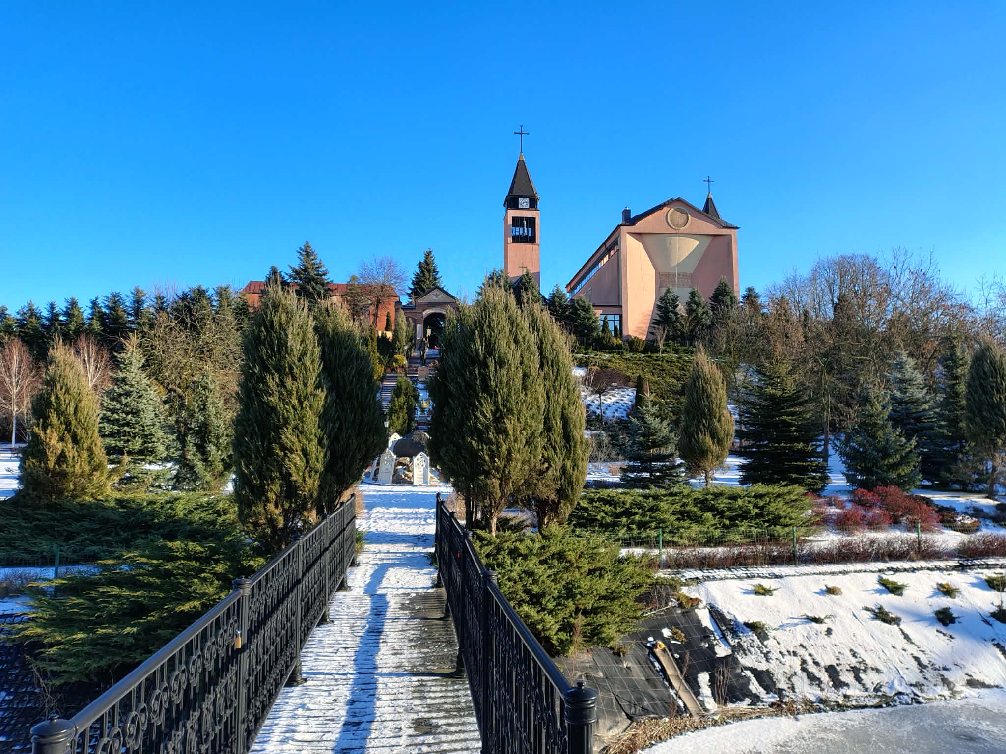 {"rendered":"[GALERIA] R\u00f3\u017ca\u0144cowy ogr\u00f3d w Sochaczewie"}