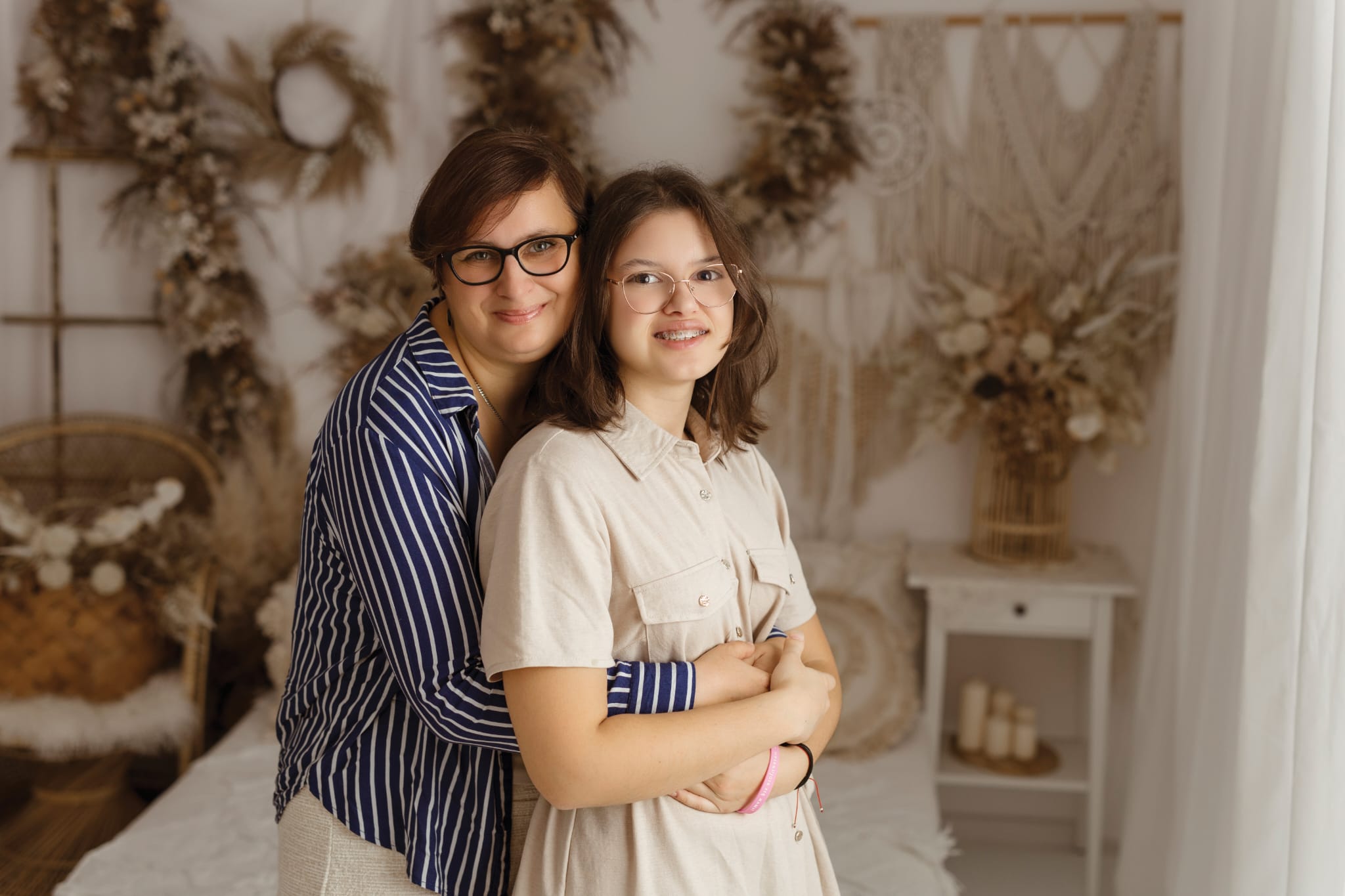 {"rendered":"\u201eNawet je\u015bli B\u00f3g mnie powo\u0142a, b\u0119dzie pi\u0119knie\u201d \u2013 \u015bwiadectwo chorej na raka matki [galeria]"}