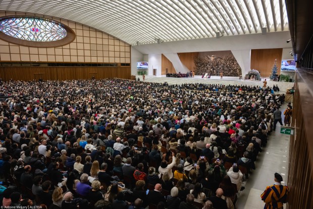 pope-leo-xiv-audience-paul-vi-hall