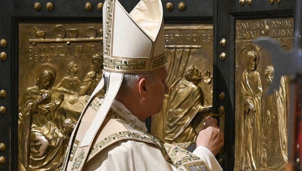 Corner Item Image - Anioł Pański z Leonem XIV: „Bóg się objawił — i nie ma odwrotu”