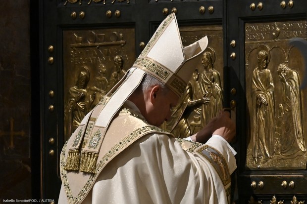 pope-leo-xiv-epiphany-closes-holy-door-jubilee2025