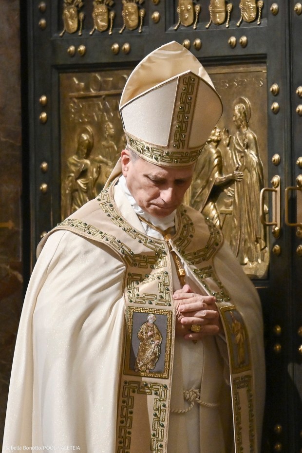 pope-leo-xiv-epiphany-closes-holy-door-jubilee2025