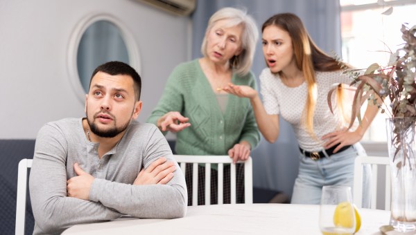 Corner Item Image - Gdy „mama wie lepiej”. Ukryta przeszkoda w sakramencie małżeństwa