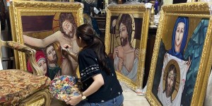 Paula en el Bosque, kostarykańska artystka, która dotarła do Watykanu