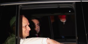 Silnik na 500 koni i ręce w smarze. Papież, który mógłby naprawić własne papamobile