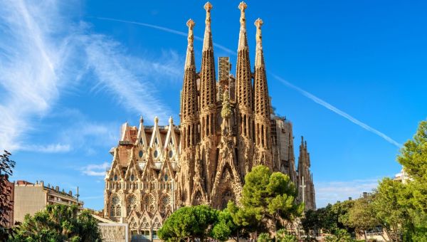 Corner Item Image - Poznaj niezwykłych mieszkańców Sagrada Familia