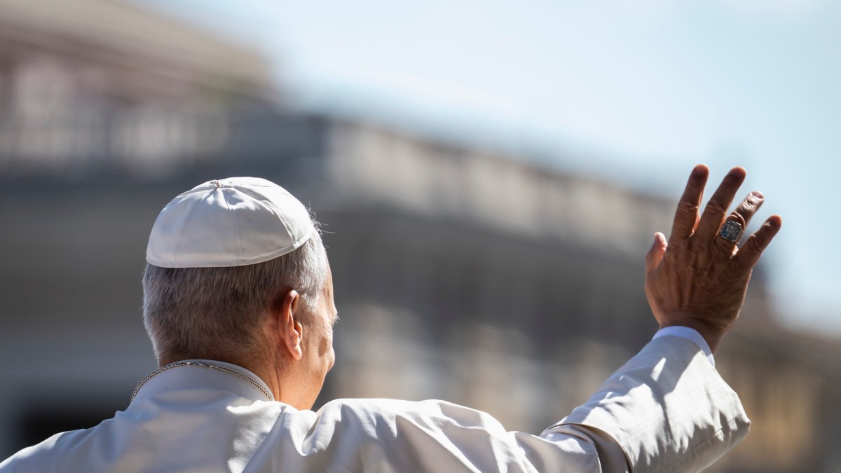 pope-leo-xiv-general-audience-st-peters-square-vatican