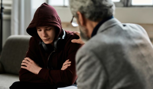 Corner Hero Image - Mylimy spowiedź z psychoterapią? To błąd, który popełnia wielu