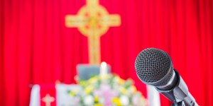 Słowo Boże to nie zabawka. O czytaniu w kościele przez dzieci
