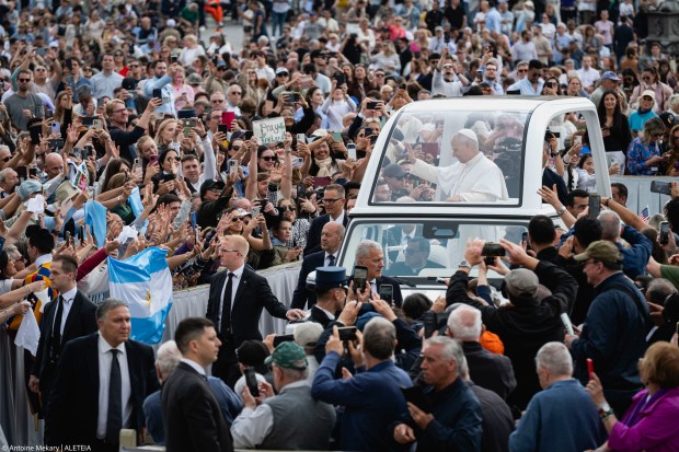 pope-leo-xiv-audience-xiv-may-13