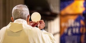 Rodzina Codziennej Eucharystii. Msza Święta jest centrum ich życia [galeria]