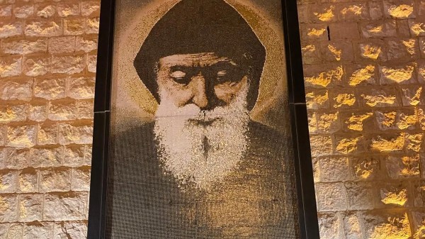 Klasztor św. Marona w Annayi, gdzie mieszkał św. Szarbel i gdzie znajduje się jego grób
