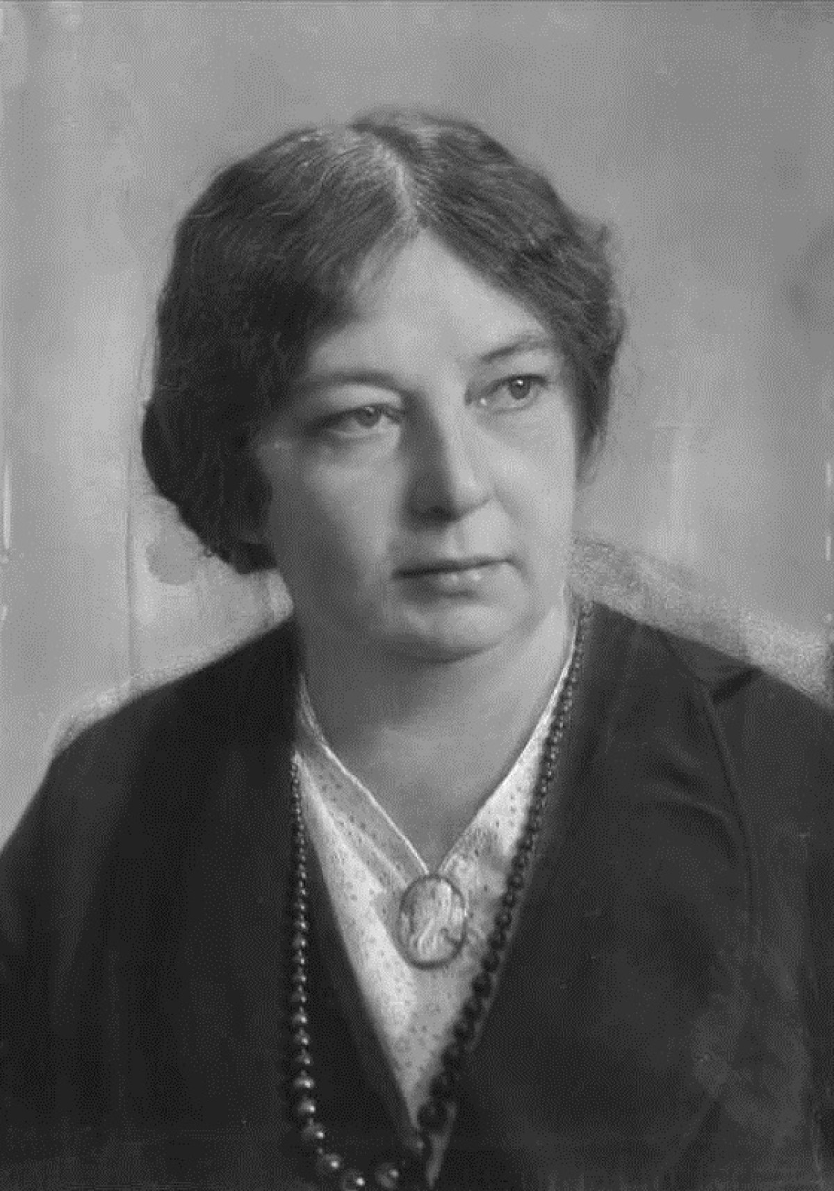 Sigrid Undset w 1932, sfotografowany przez Ernesta Rude'a