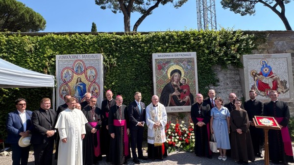 mosaic-our-lady-gietrzwald-unveiled-vatican-gardens-2027-jubilee