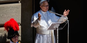 Anioł Pański z Leonem XIV: Chrystus jest chlebem życia