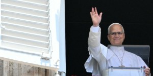 Anioł Pański z Leonem XIV: „Jezus nas nie opuszcza”