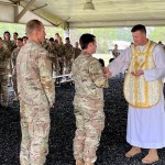 Ksiądz-spadochroniarz i siedem sakramentów w jeden dzień