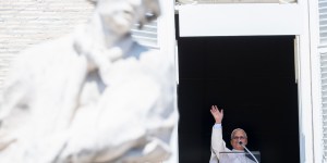 Leon: Misja Kościoła wypełnia się również poprzez budowanie ziemskiej...